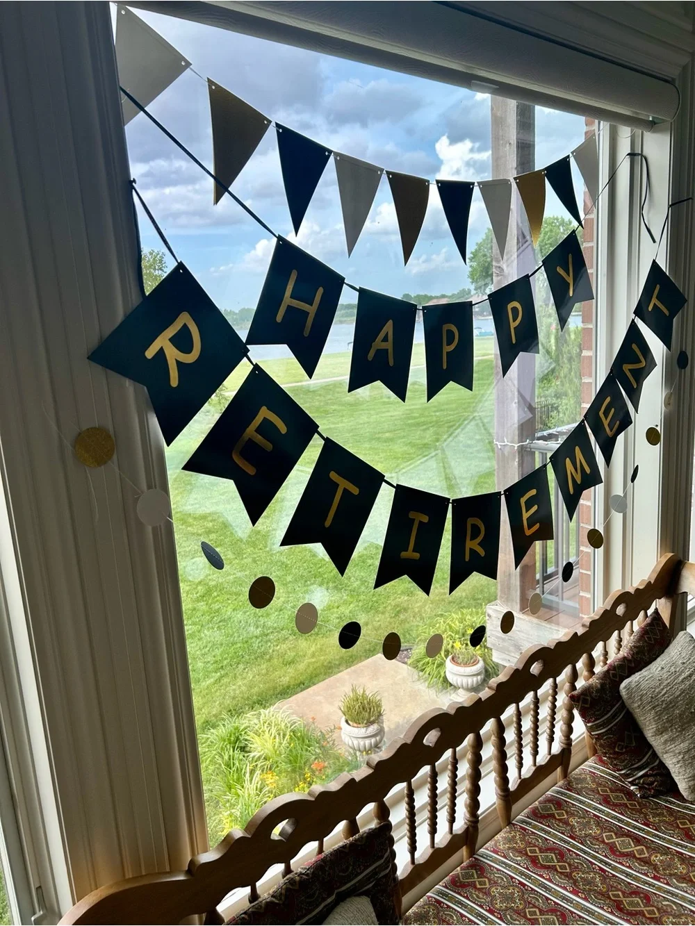Black and Gold Happy Retirement Banner Garland - Party Decorations